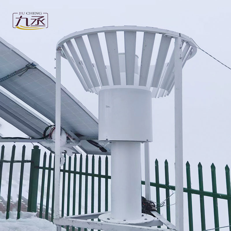 西藏海拔4300米高位安裝稱(chēng)重式雨雪量監(jiān)測(cè)站